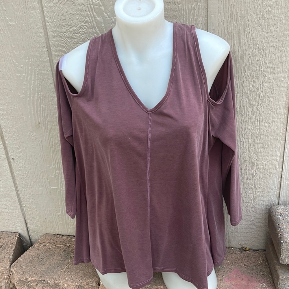 Cold Shoulder Dusty Rose Top L